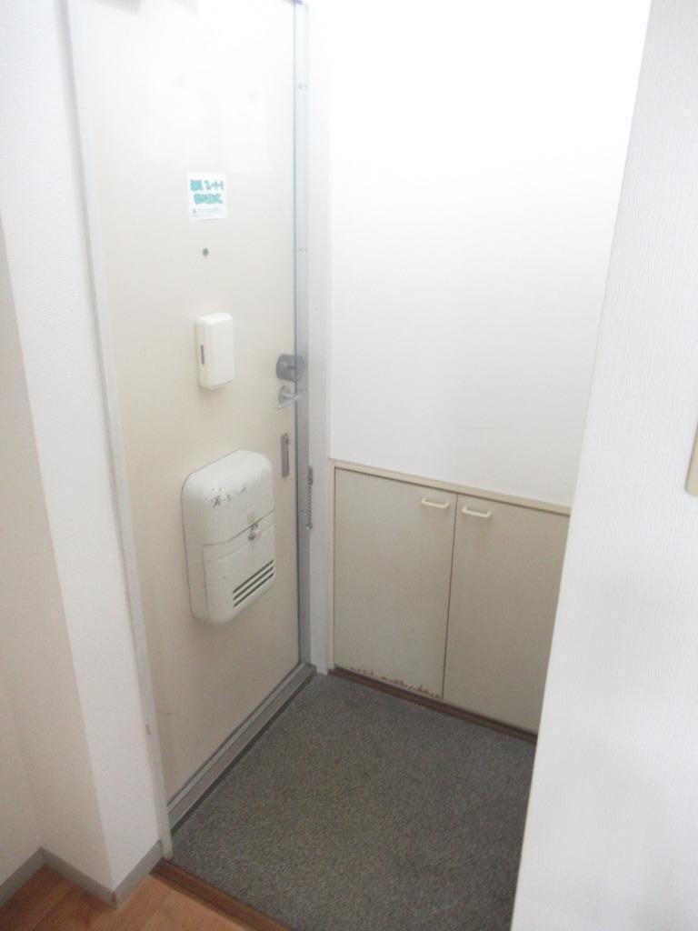 拡大写真:セジュール小柳Ⅰ 2階203の玄関