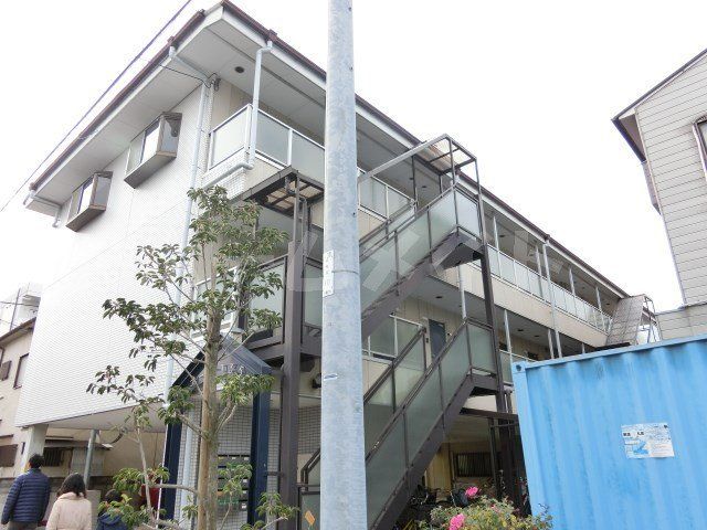 拡大写真:オーク135 2階203の外観写真(昼)