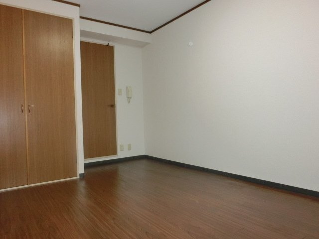 拡大写真：ハーモニーヒルズ 2階205の洋室