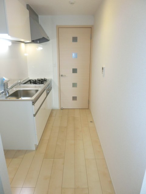 拡大写真：サンプラザ茨木 5階508のキッチンスペース