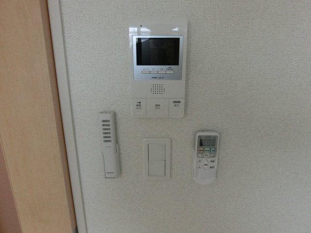 拡大写真：ツイテール 3階301のＴＶモニターホン