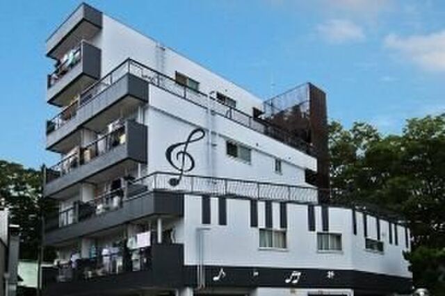 拡大写真：山崎第3マンション 6階601の外観写真（昼）