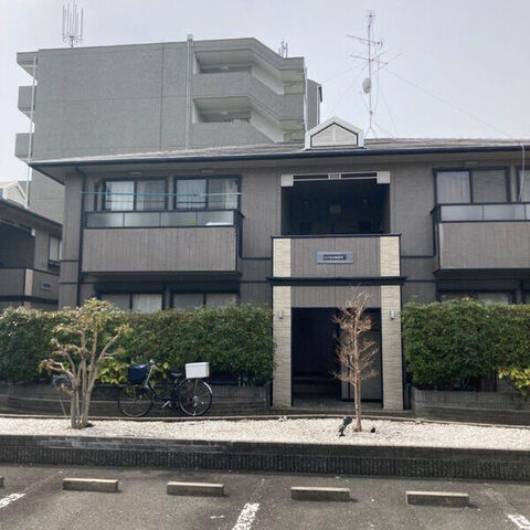 拡大写真：エクセル南茨木 2階B201の外観写真（昼）