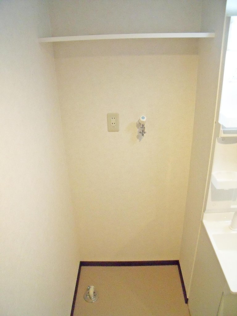 拡大写真：グレイスメゾン咲田 2階205の室内設備