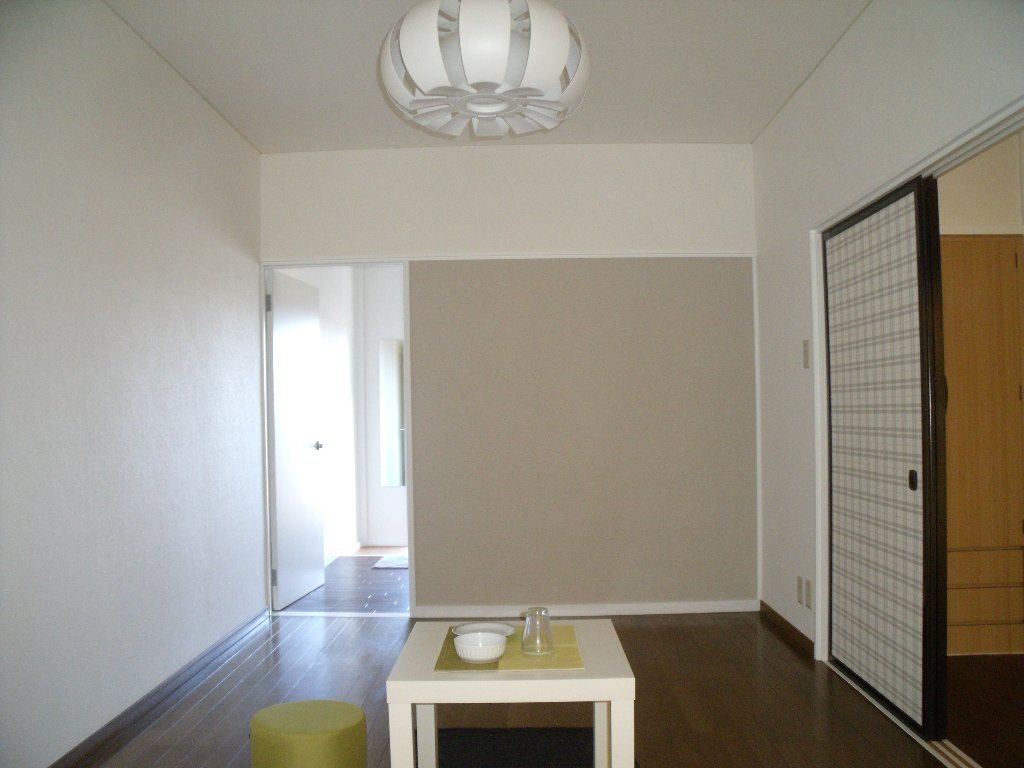 拡大写真：Gran Lounge KamedaⅡ 2階201の室内
