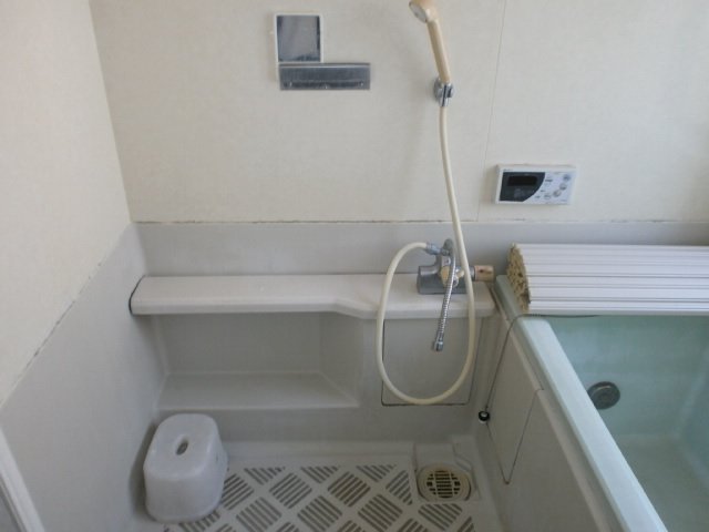 拡大写真：志染町青山貸家 2Fのバス