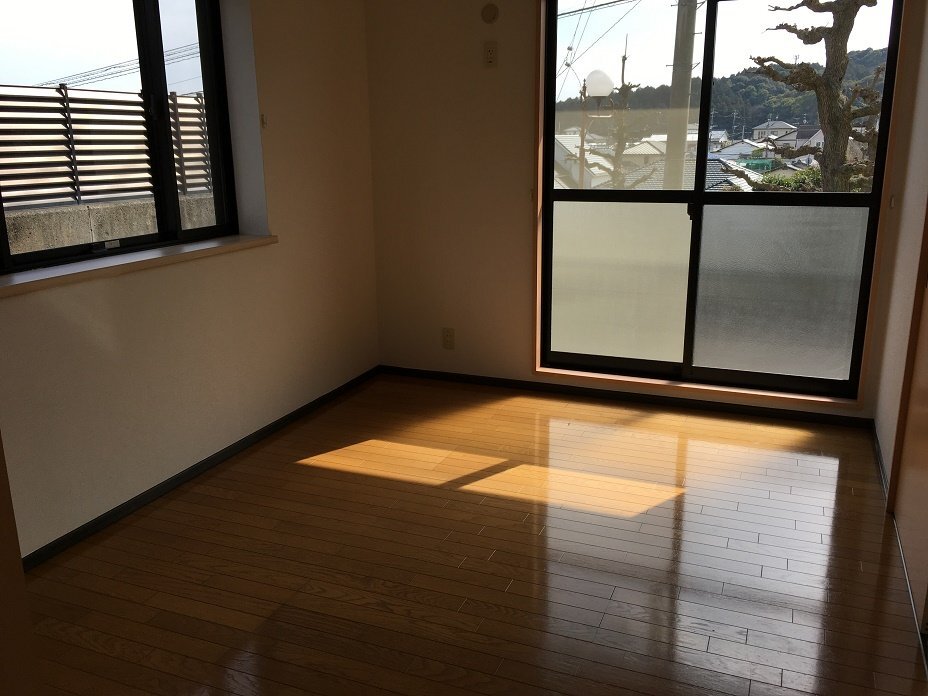 拡大写真：ファミール舞ノ浦 102の室内