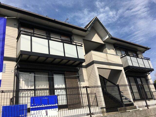 拡大写真：ファミール舞ノ浦 102の外観写真（昼）