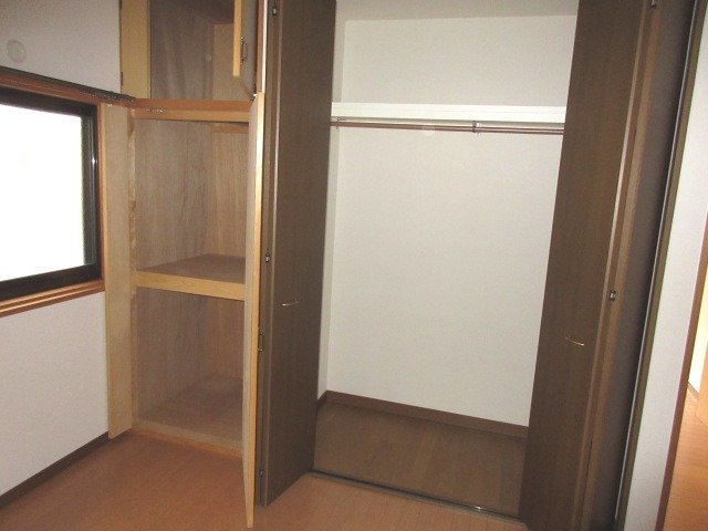 拡大写真：宇和島市妙典寺前 6の収納