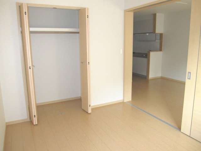 拡大写真：宇和島市丸穂町１丁目 2階202の室内