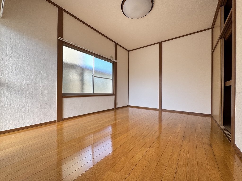 拡大写真:宇和島市別当1丁目 10のリビング