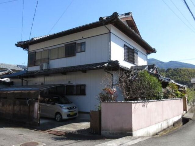 拡大写真：宇和島市柿原 1の外観写真（昼）