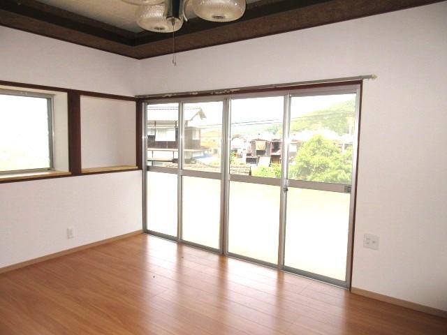 拡大写真：宇和島市柿原 1の室内