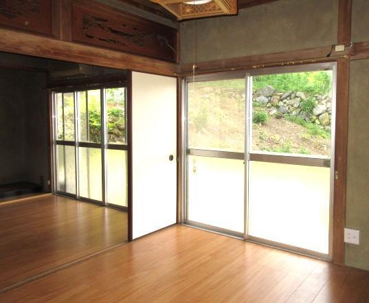 拡大写真：宇和島市柿原 1の室内
