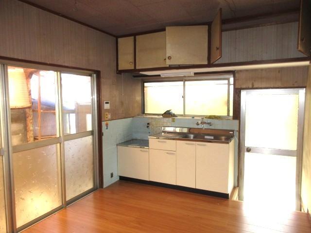 拡大写真：宇和島市柿原 1のキッチン