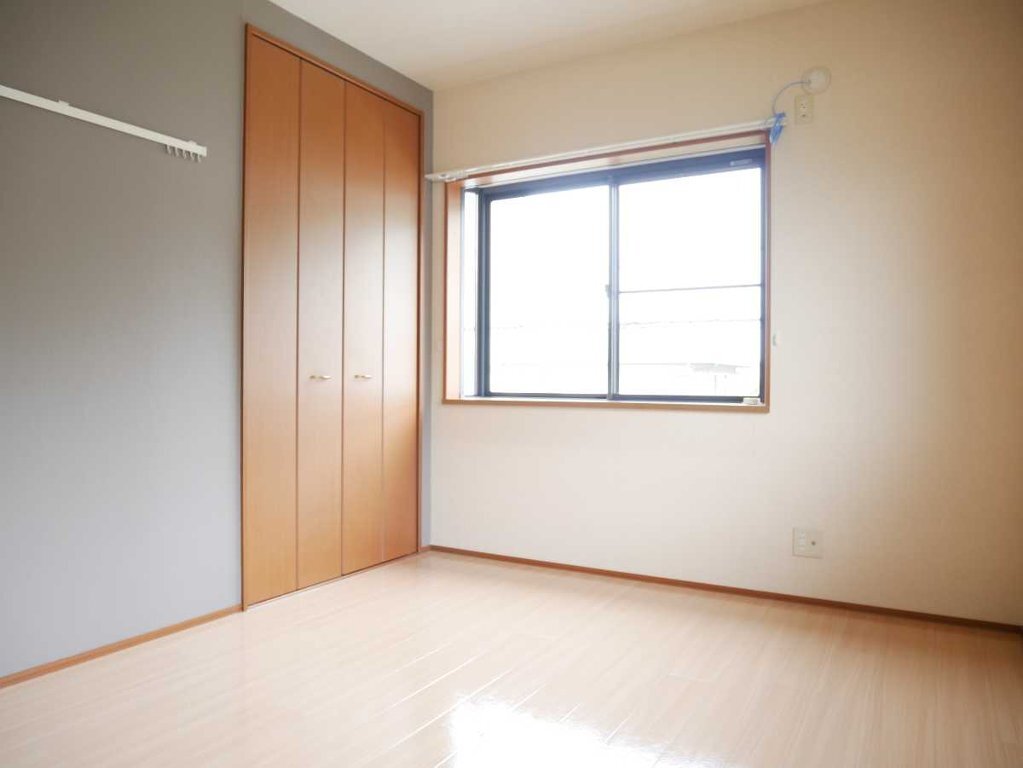 拡大写真：井原市高屋町 2Fの室内
