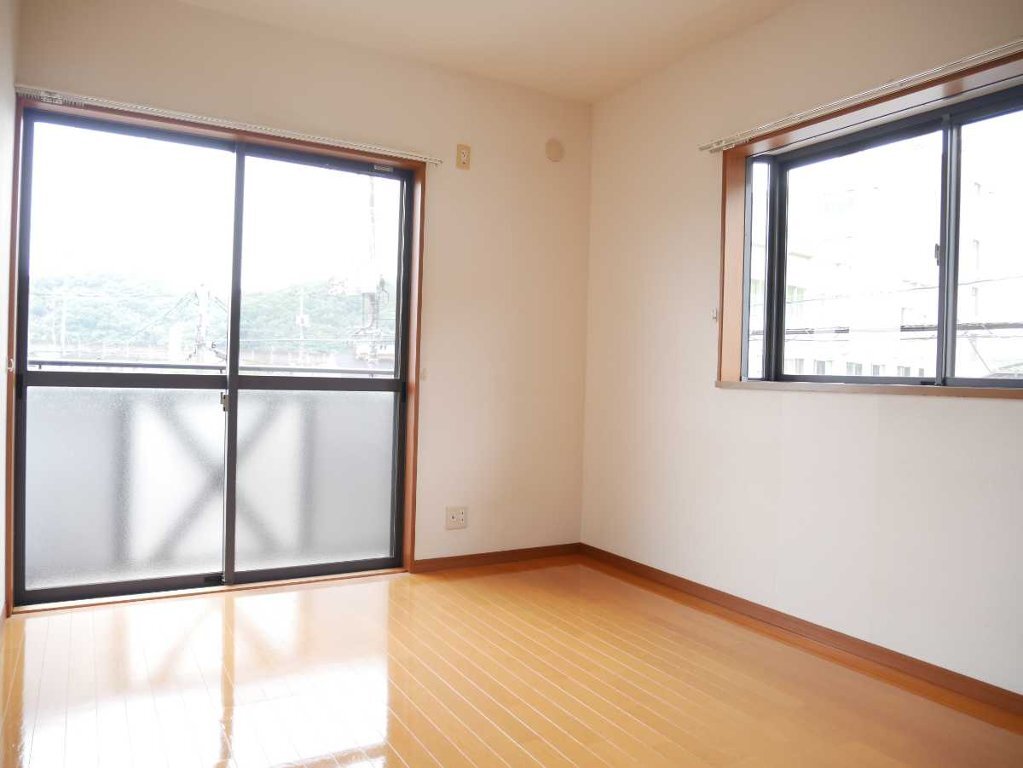 拡大写真：井原市高屋町 2Fの室内