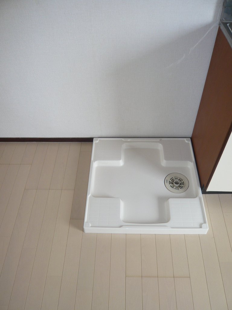 拡大写真:佐賀市本庄町大字末次 2階203の洗濯機置場
