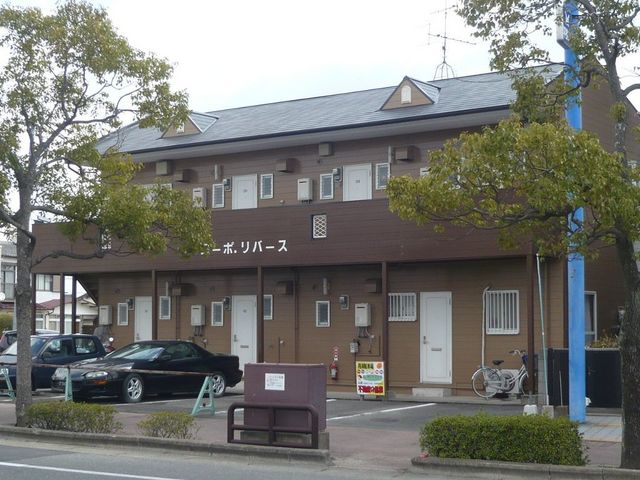 拡大写真:佐賀市本庄町大字末次 2階203の外観写真(昼)