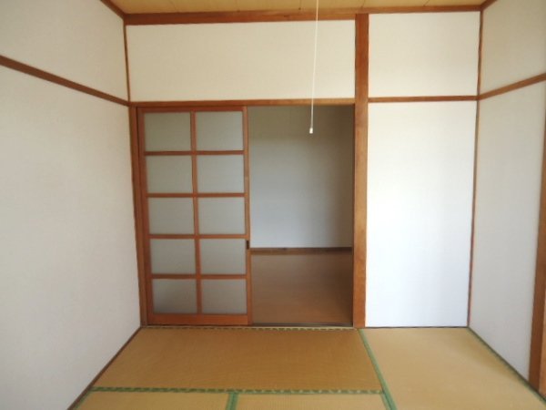 拡大写真：佐世保市松山町 201の室内
