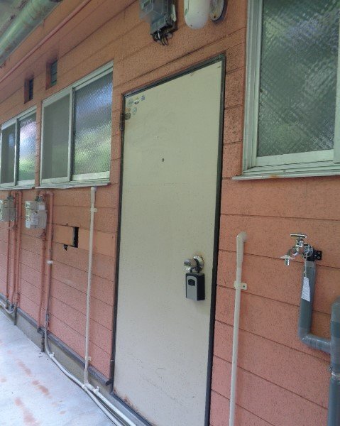 拡大写真：佐世保市若葉町 2階203の共有部分