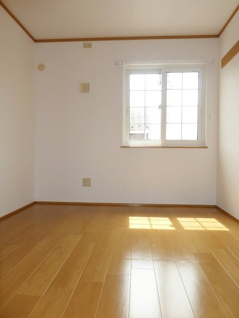 拡大写真:リーヴ・メゾンⅢ 2階201の室内