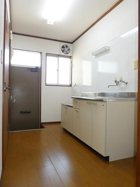 拡大写真:サンハイツ松木下 A 1階103のキッチン
