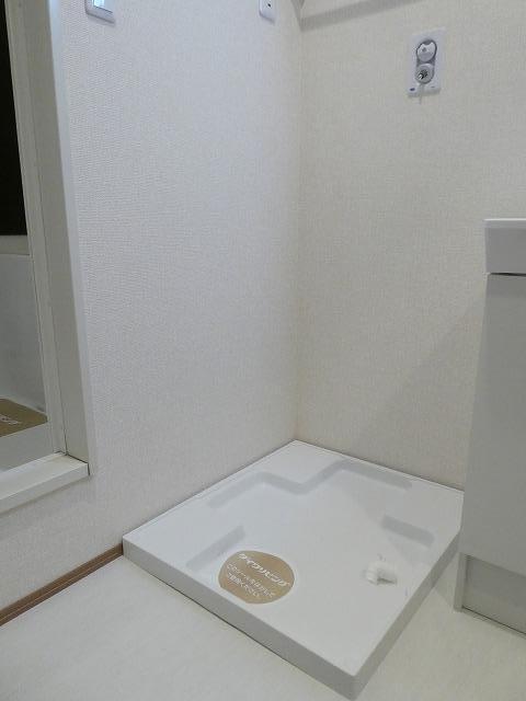 拡大写真:おやまワタナベハイツ 1階103の室内設備
