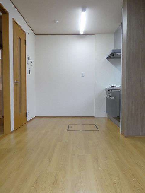 拡大写真:おやまワタナベハイツ 1階103のリビング