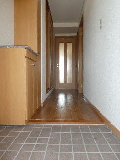 拡大写真:パークハイグランドマンション 2階202の玄関
