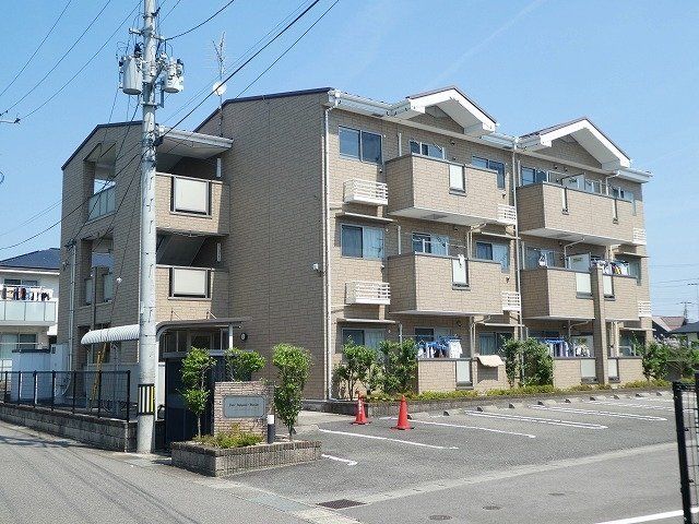 パークハイグランドマンションの外観