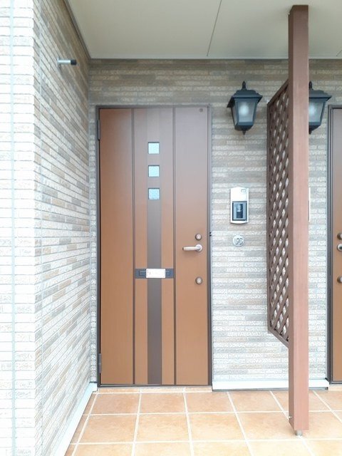 拡大写真:フィオーレカーサ 2階203の玄関