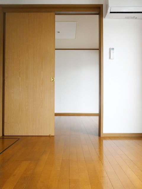 拡大写真:バウム野田 1階101の室内