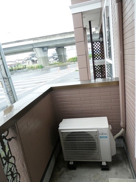 拡大写真:バウム野田 1階101のベランダ