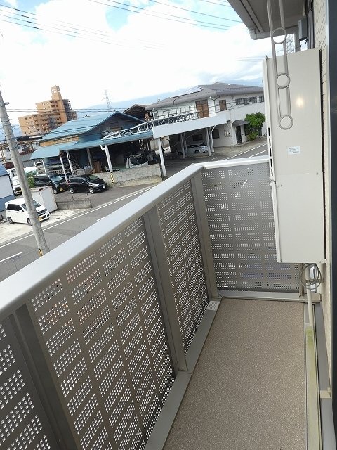 拡大写真:中ノ町タウン A 2階201のベランダ