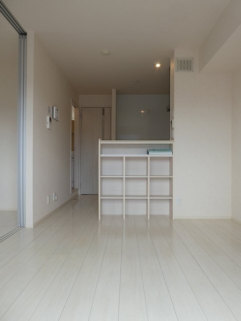 拡大写真:中ノ町タウン A 2階201のリビング
