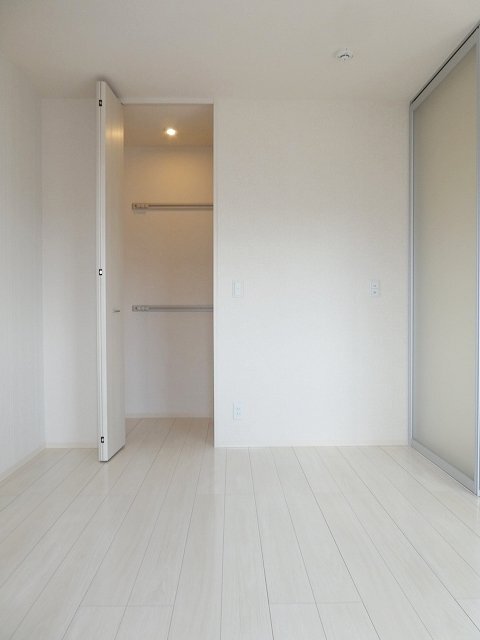 拡大写真:中ノ町タウン A 2階201のリビング