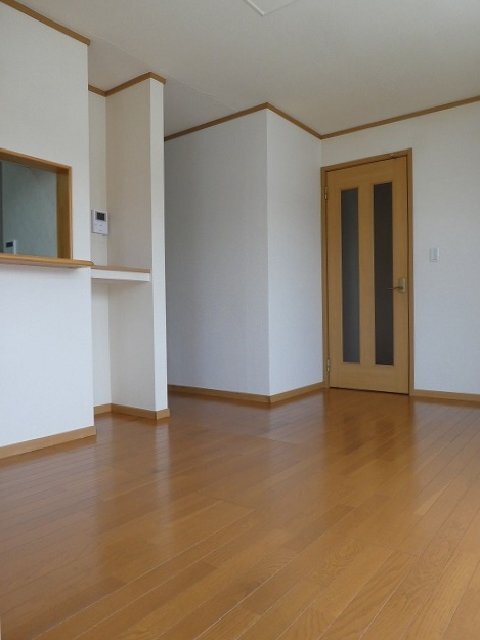 拡大写真:ポワール 2階201のリビング