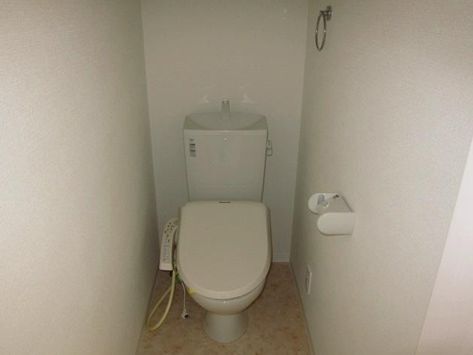 拡大写真:足立区西新井本町1丁目 101のトイレ