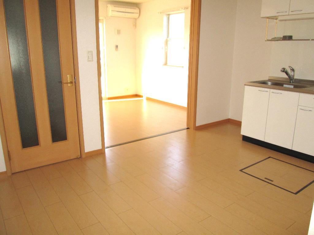 拡大写真：諫早市多良見町中里 1階101のリビング