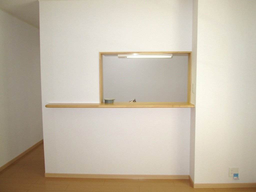 拡大写真：諫早市久山町 1階102のキッチン