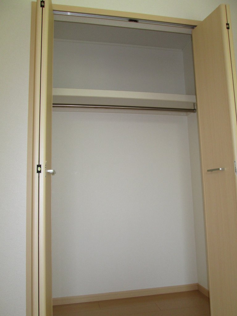 拡大写真：諫早市久山町 1階102の収納