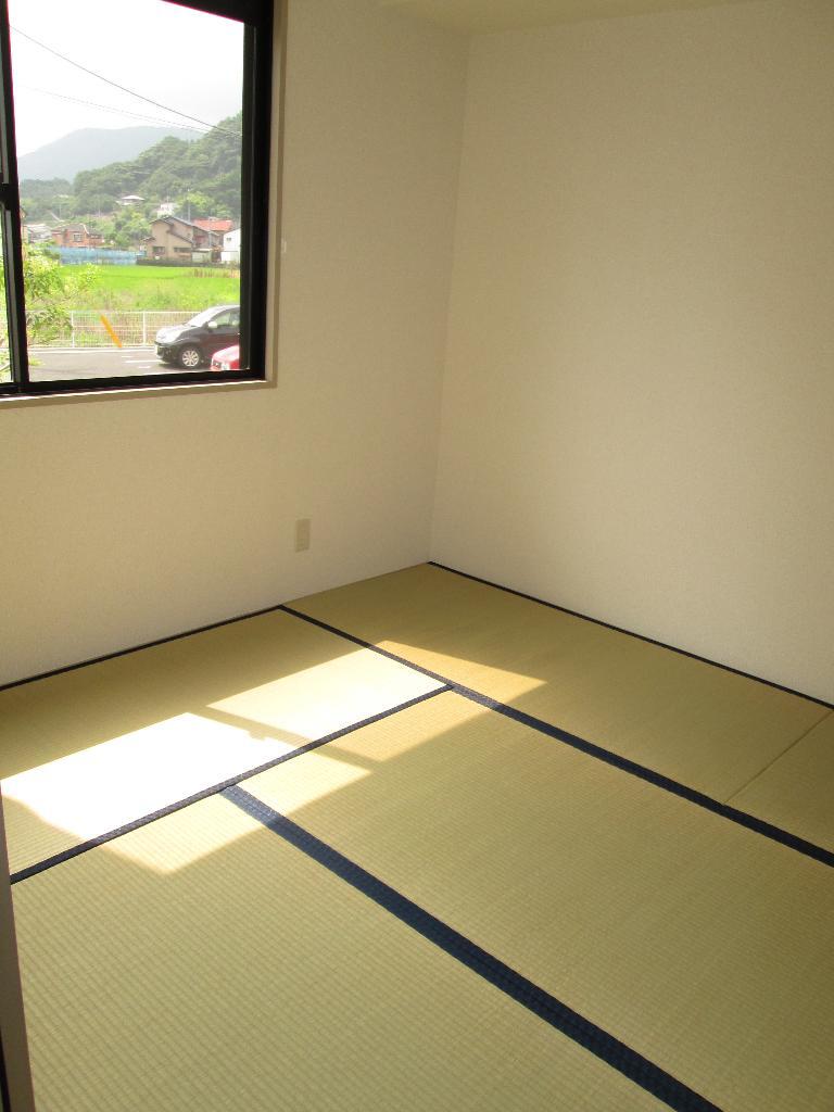 拡大写真：諫早市多良見町木床 1階102の寝室
