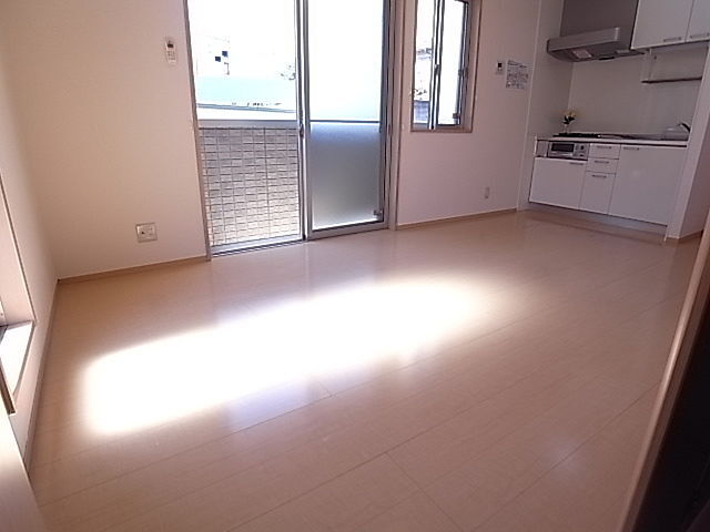 拡大写真:グランメール楠 1階101の室内