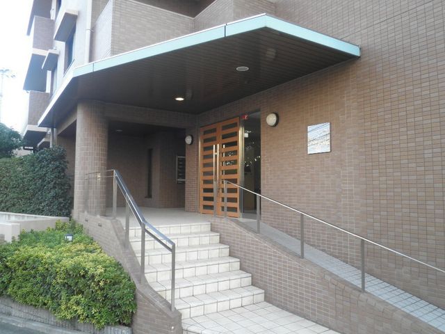 拡大写真:芦屋市精道町 5Fの外観写真(昼)