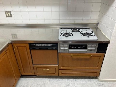 拡大写真：芦屋市翠ケ丘町 4階4のキッチン