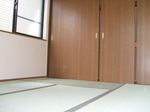 拡大写真:ロヴィーネ打出小槌 1階203の室内