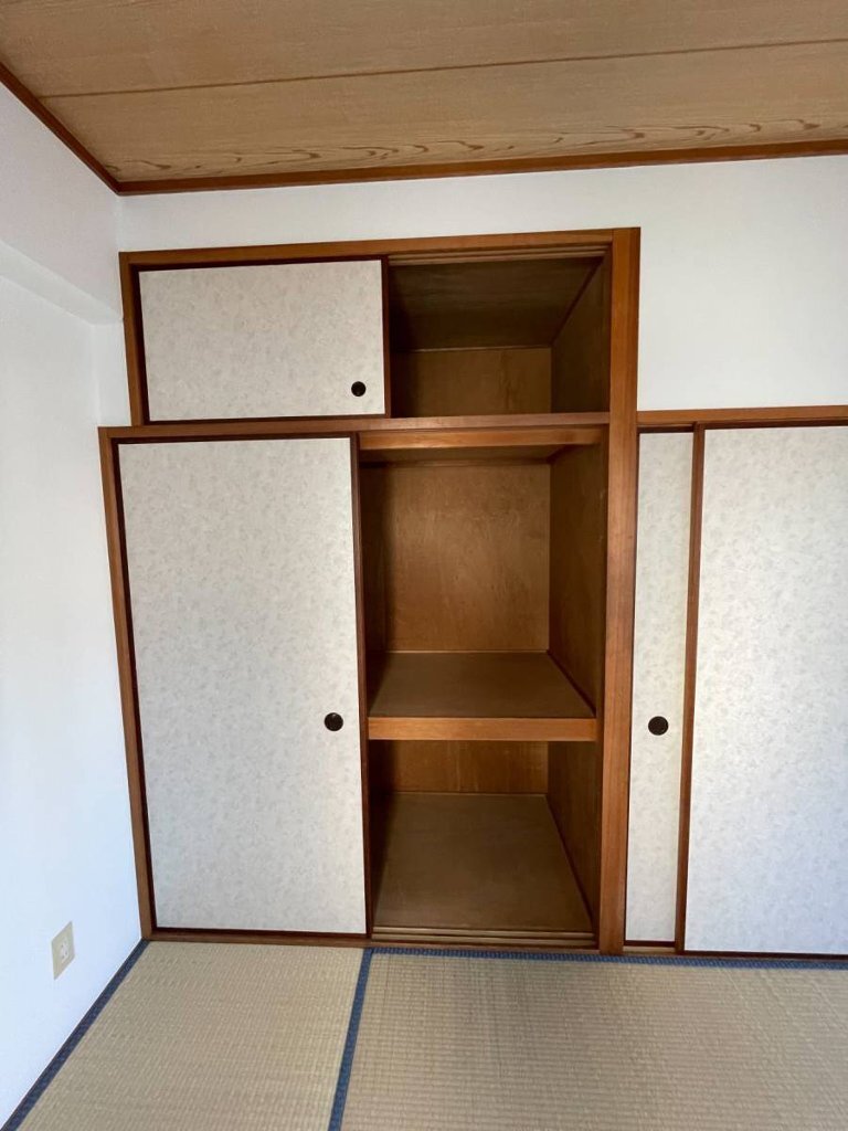 拡大写真:パインハイツ西芦屋 2階201の収納