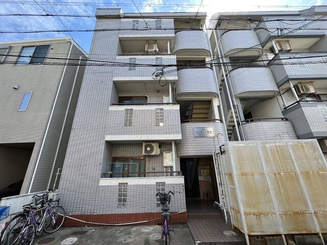 寝屋川市萱島東2丁目の外観
