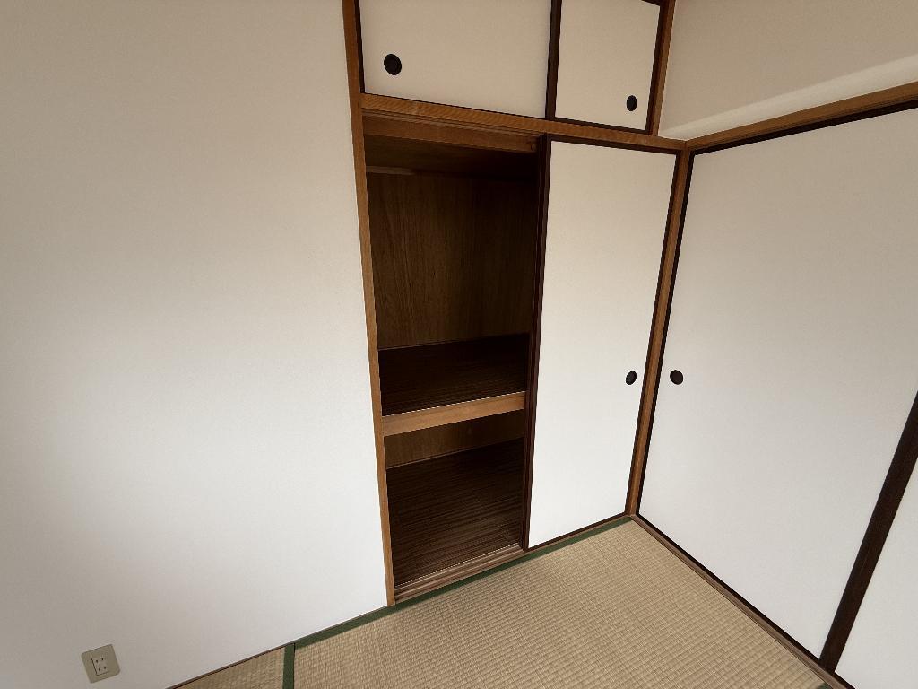 拡大写真：ブランドールMⅢ 4階414の収納